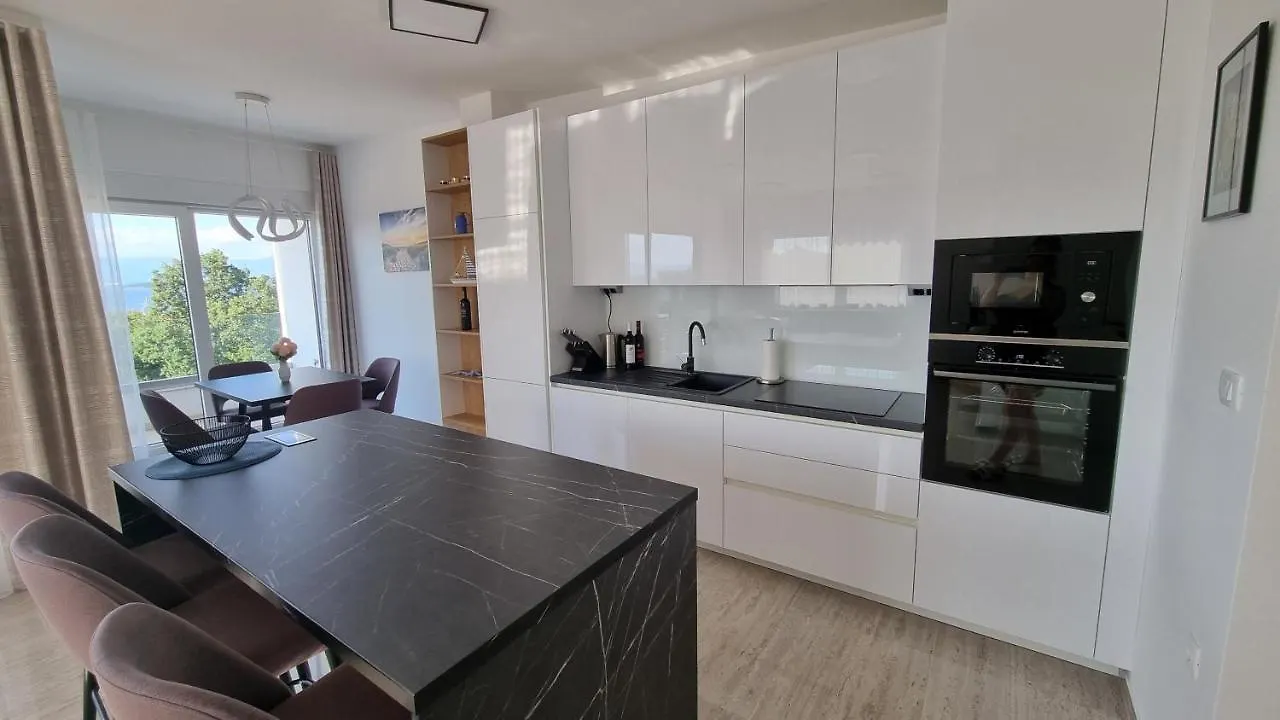 Premium Apartment Luka - Malinska - With Heated Pool