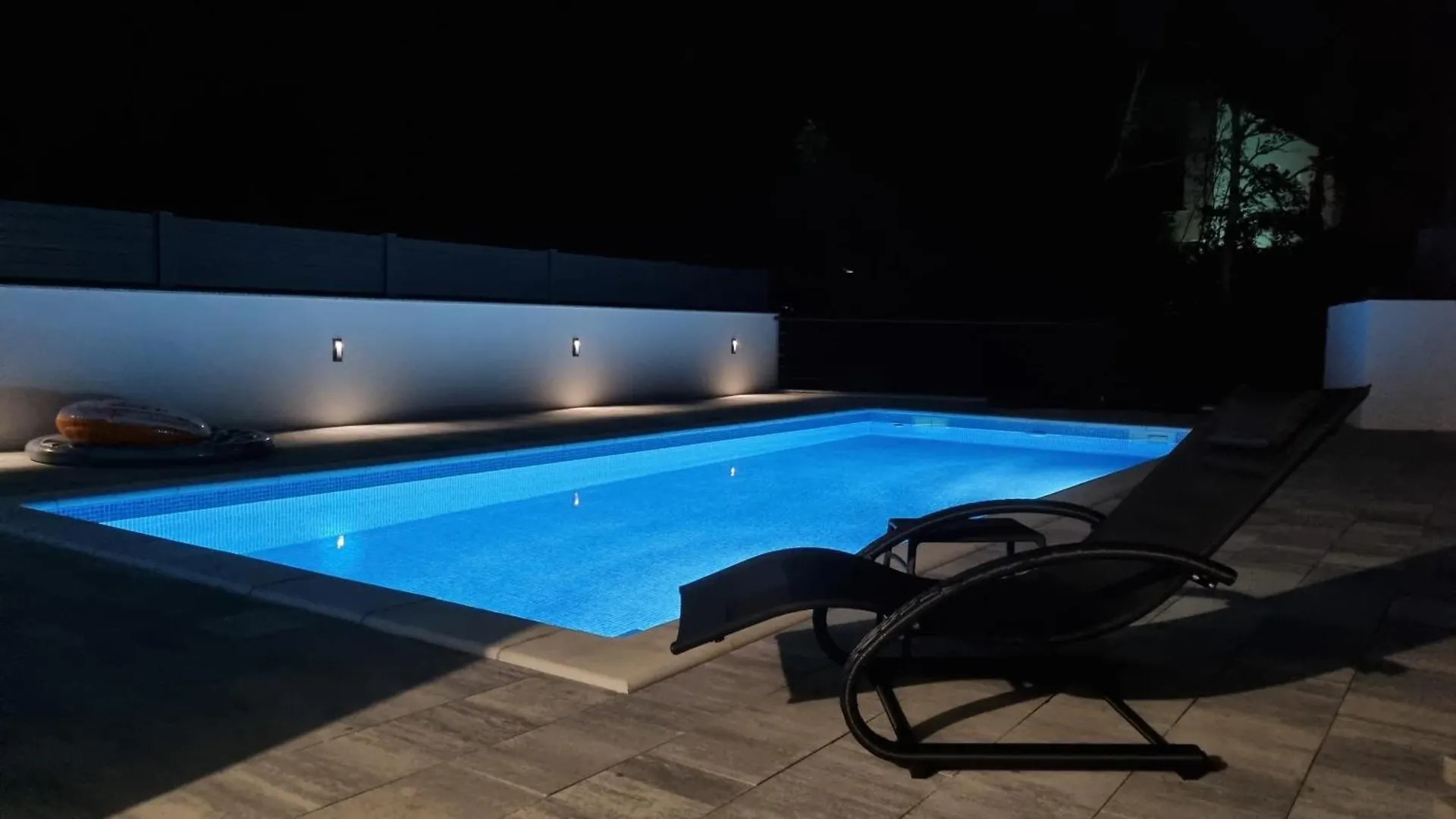 Premium Apartment Luka - Malinska - With Heated Pool Croatia
